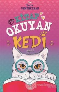 Kitap Okuyan Kedi