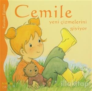 Cemile Yeni Çizmelerini Giyiyor