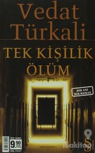 Tek Kişilik Ölüm/ Komünist (İki Kitap Bir Arada)