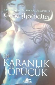 En Karanlık Öpücük