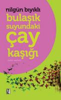 Bulaşık Suyundaki Çay Kaşığı Bulaşık Suyundaki Çay Kaşığı