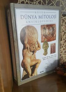 BÜYÜK DÜNYA MİTOLOJİ ANSİKLOPEDİSİ