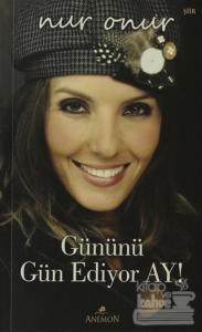 Gününü Gün Ediyor Ay!