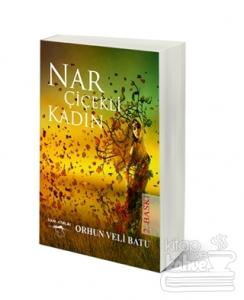 Nar Çiçekli Kadın