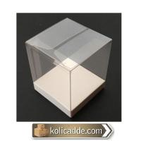 Altı Beyaz İç Yükseltici Karton Üstü Asetat Kutu 8x8x8 cm Altı Beyaz İç Yükseltici Karton Üstü Asetat Kutu 8x8x8 cm