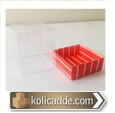 Altı Kırmızı Beyaz Çizgili Üstü Asetat Kutu 5x5x6 cm-KoliCadde