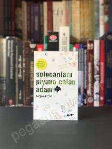 Solucanlara Piyano Çalan Adam