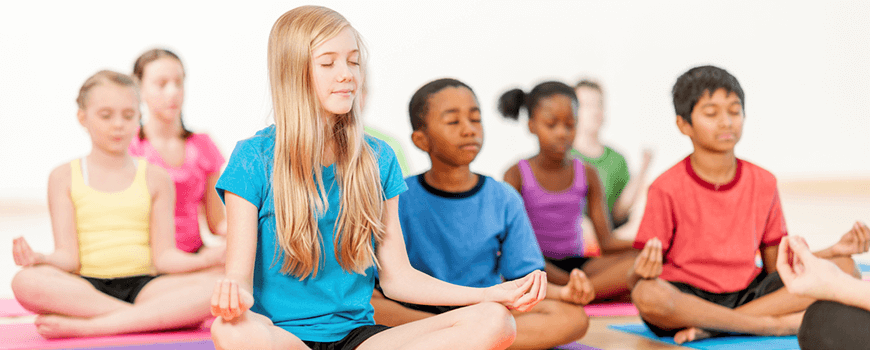 Aylin Tokcan İle Yogalin Yoga Ergen ve Gençlik Yogası Hocalık Eğitimi  9 - 16 Yaş
