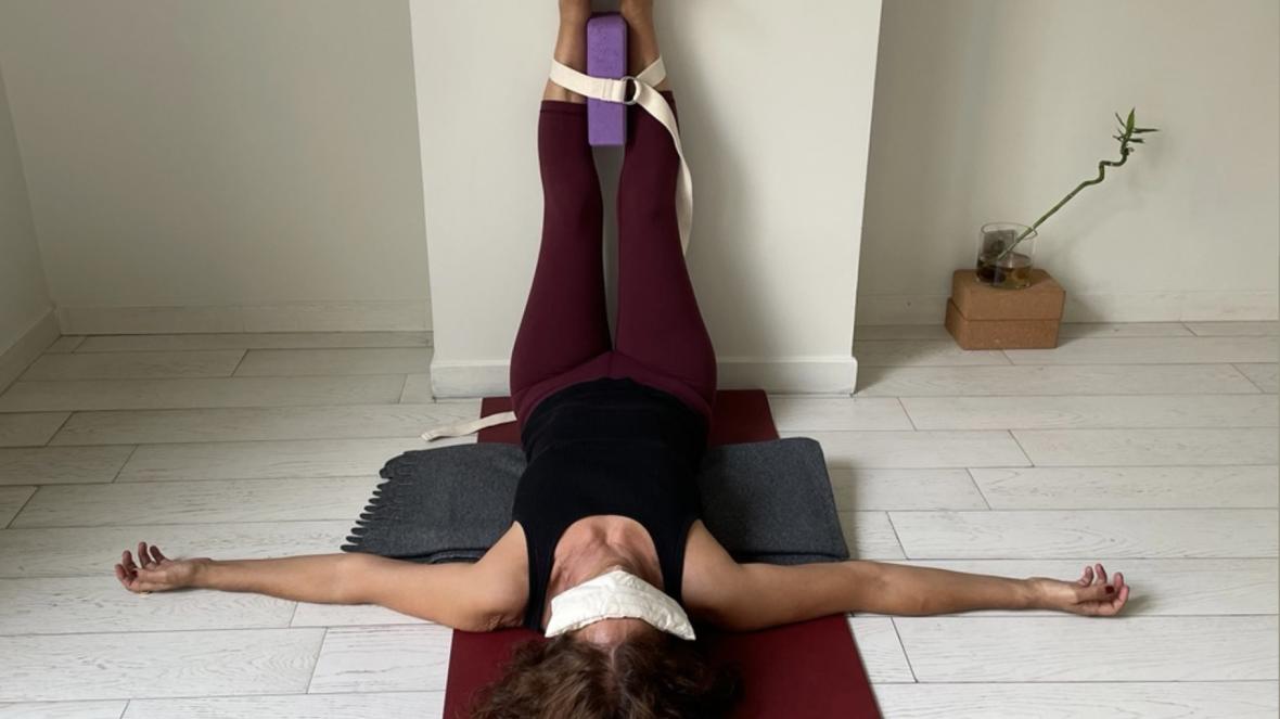 Restoratif Yoga'da Uzmanlaşma - Aralık Gül Dirican