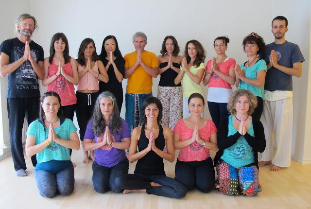 2015-2016 Hari-Om Yoga Merkezi Yoga ve Meditasyon Eğitmenlik Programı